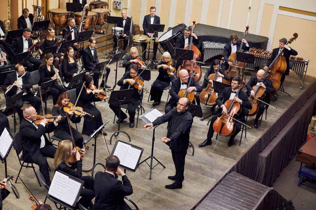 Volodymyr Syvokhip Und Orchester 1024